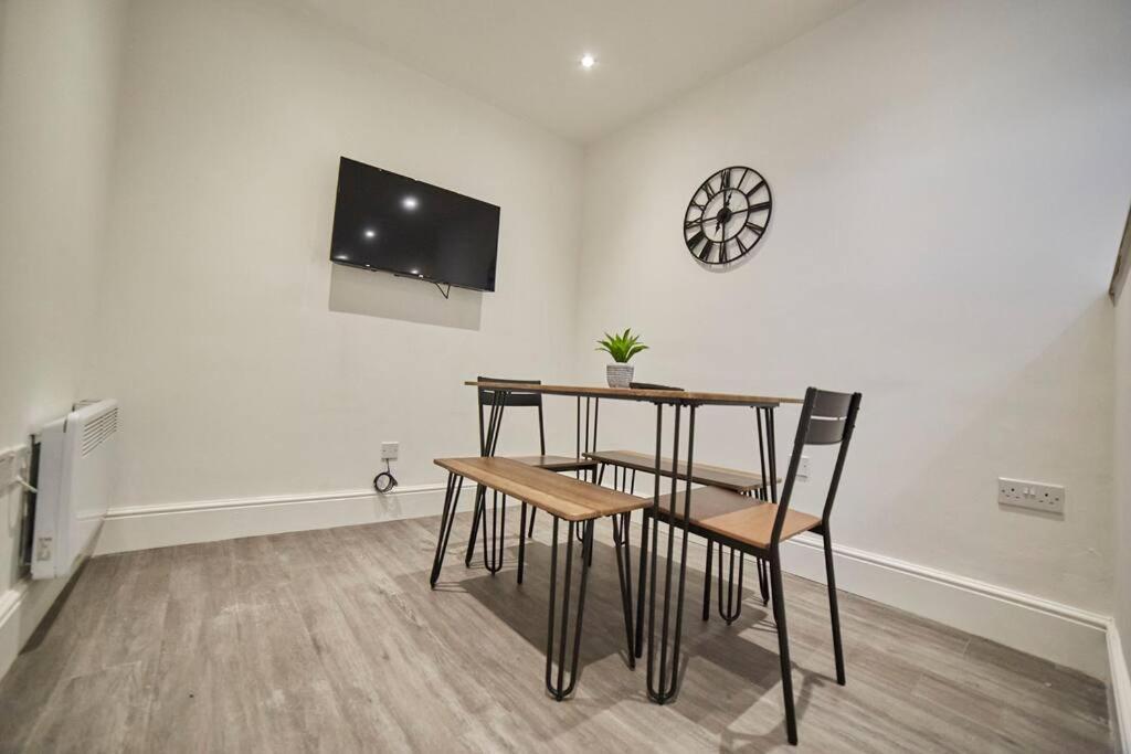 High Spec Spacious 2Bd Apt, Parking, Nr Newcastle เกทส์เฮด ภายนอก รูปภาพ